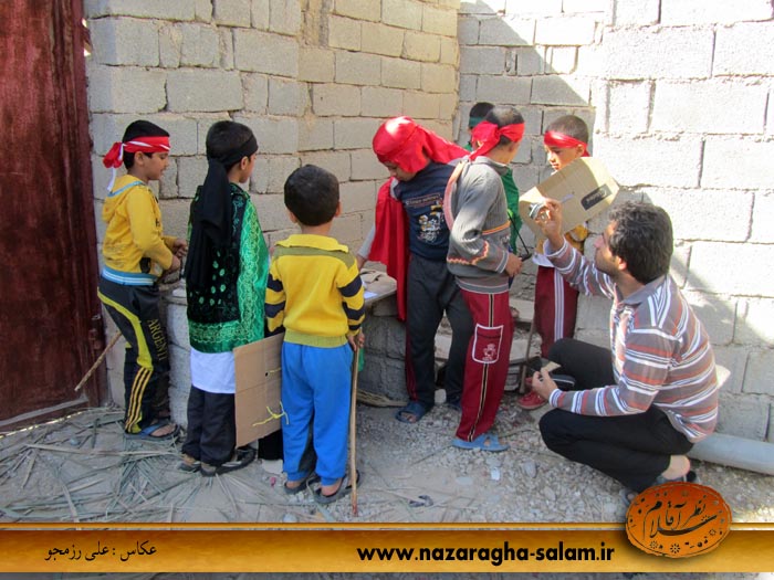 شور و علاقه کودکان نظرآقایی به امام حسین (ع) با اجرای تعزیه روز عاشور 