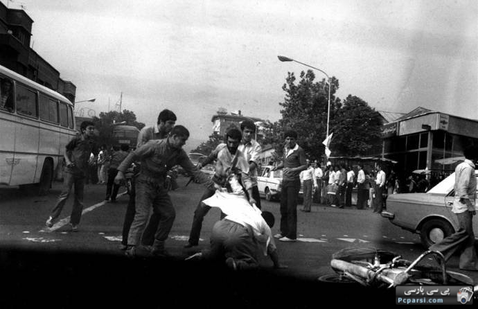 عکس های کمتر دیده شده از روزهای انقلاب 57