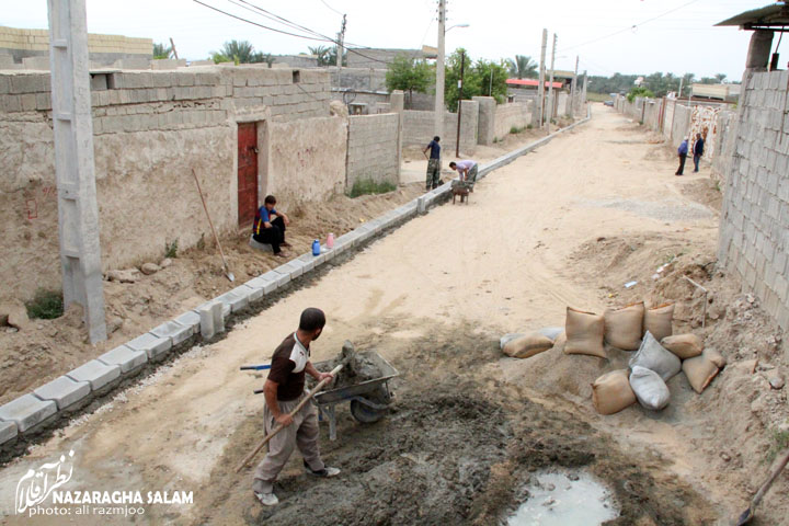 اجرای عملیات جدول گذاری و بهسازی کوچه دبستان شهید رزمجو