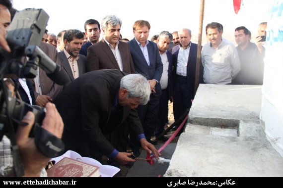 استاندار بوشهر مخازن ذخیره آب شرب عشایر نظرآقا را افتتاح کرد