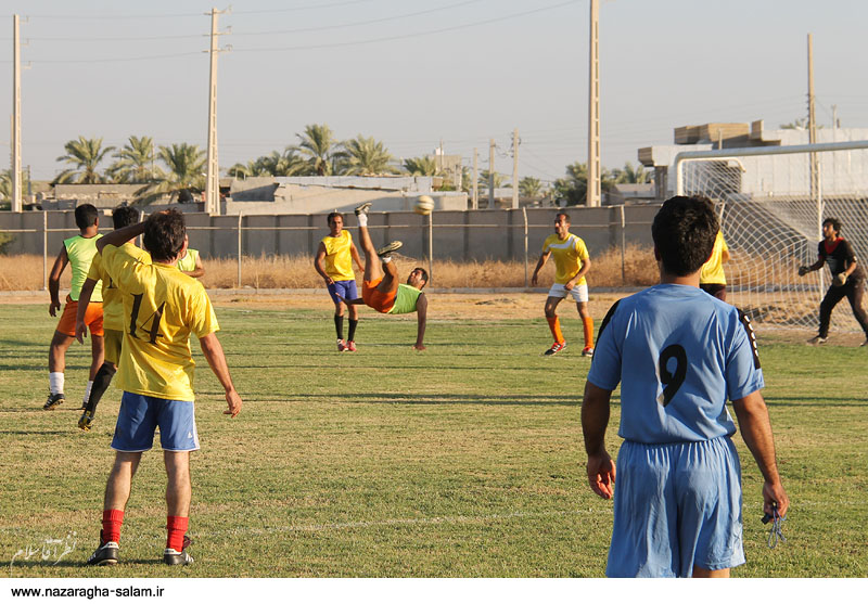 تیم فوتبال پیشکسوتان در مقابل بزرگسالان نظرآقا 