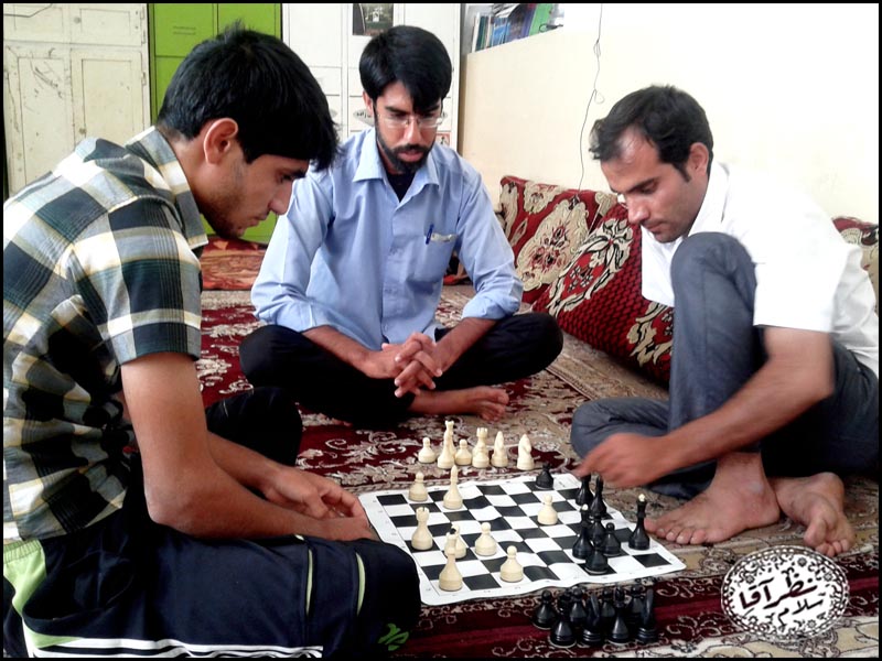 مسابقات شطرنج در نظرآقا