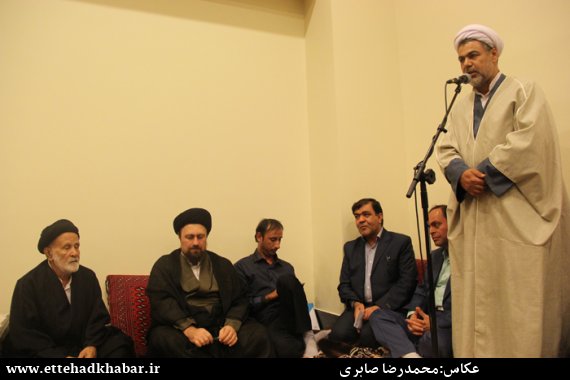 دیدار جمعی از فعالان اصلاح طلب استان بوشهر با آیت الله سید حسن خمینی